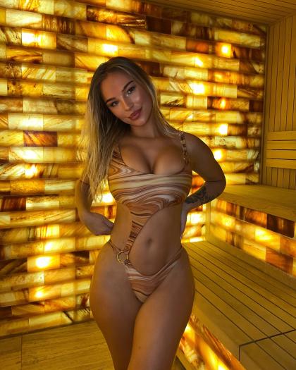 Chloe Tami 115