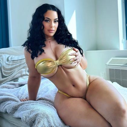 Gemma Michaela 70
