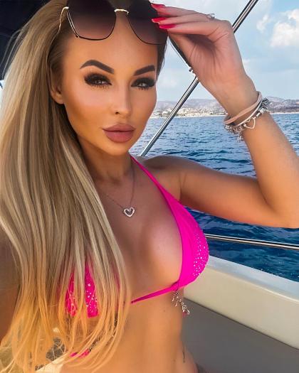 Joanna 195