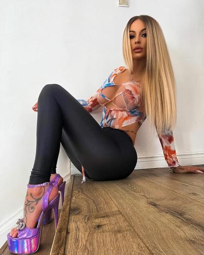 Joanna 136