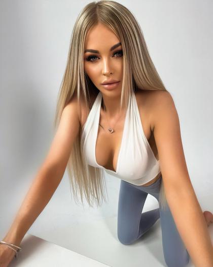 Joanna 22