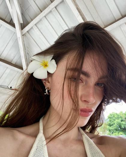 Charleen Weiss 23