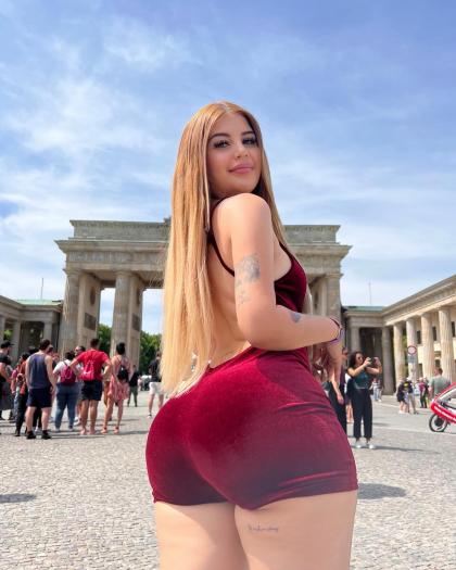 Isa Ramirez 23