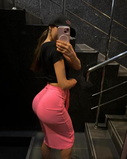 Yulia Shershevskya 16