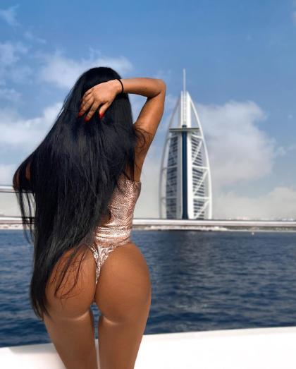 Adriane Kailyn 62