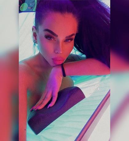 Adriane Kailyn 34