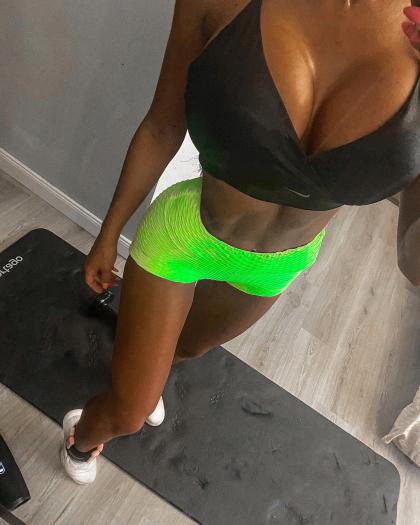 Adriane Kailyn 14