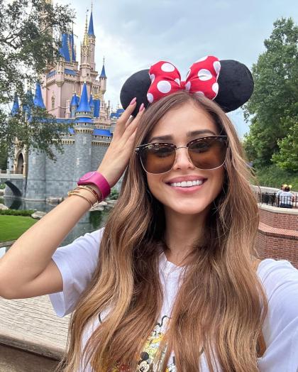 Yanet Garcia 153