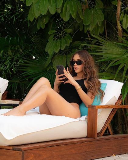 Yanet Garcia 78