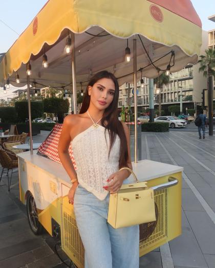 Ana Paula Saenz 48